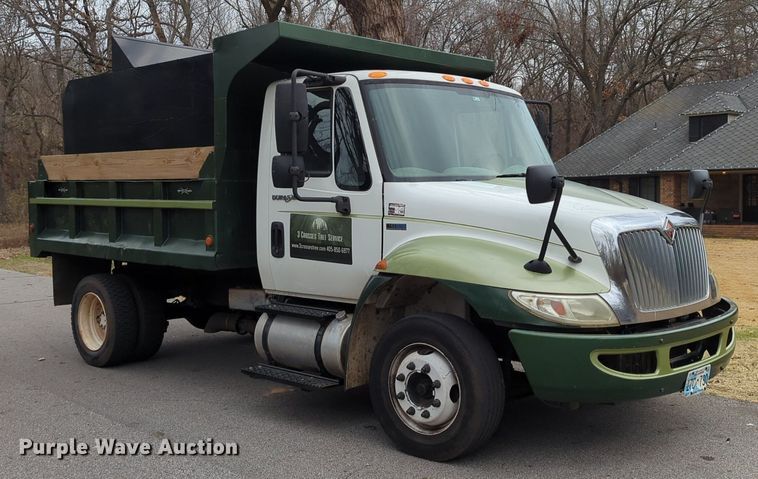 image for item LY9503 2012 International DuraStar 4300  chipper truck