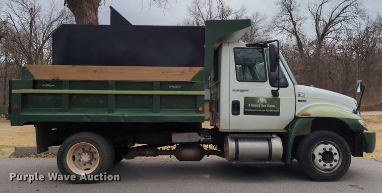 image for item LY9503 2012 International DuraStar 4300  chipper truck