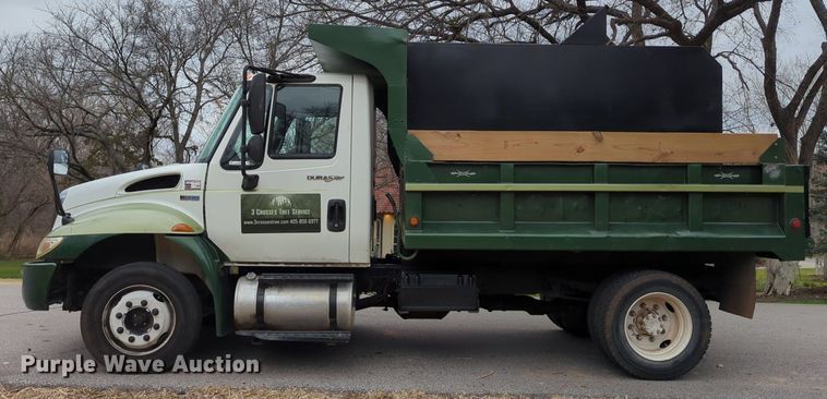 image for item LY9503 2012 International DuraStar 4300  chipper truck
