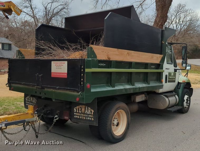 image for item LY9503 2012 International DuraStar 4300  chipper truck