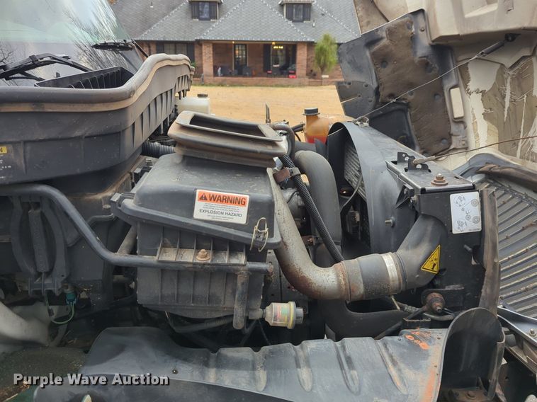 image for item LY9503 2012 International DuraStar 4300  chipper truck