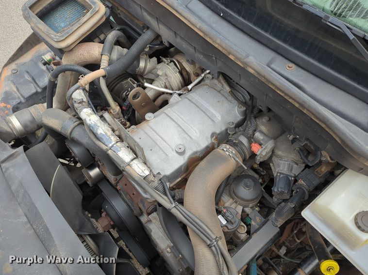 image for item LY9503 2012 International DuraStar 4300  chipper truck