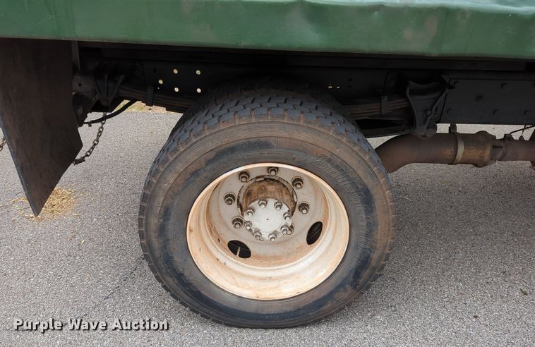 image for item LY9503 2012 International DuraStar 4300  chipper truck