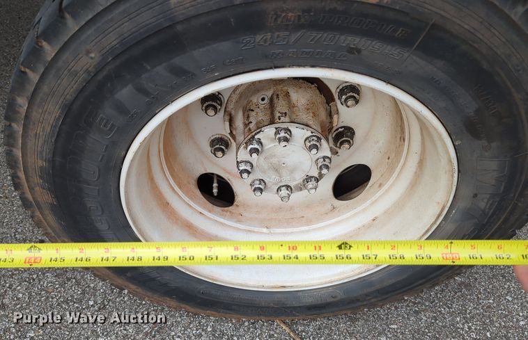 image for item LY9503 2012 International DuraStar 4300  chipper truck