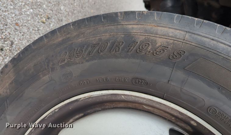 image for item LY9503 2012 International DuraStar 4300  chipper truck