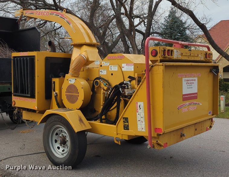 image for item LY9504 2011 Rayco RC1220  wood chipper