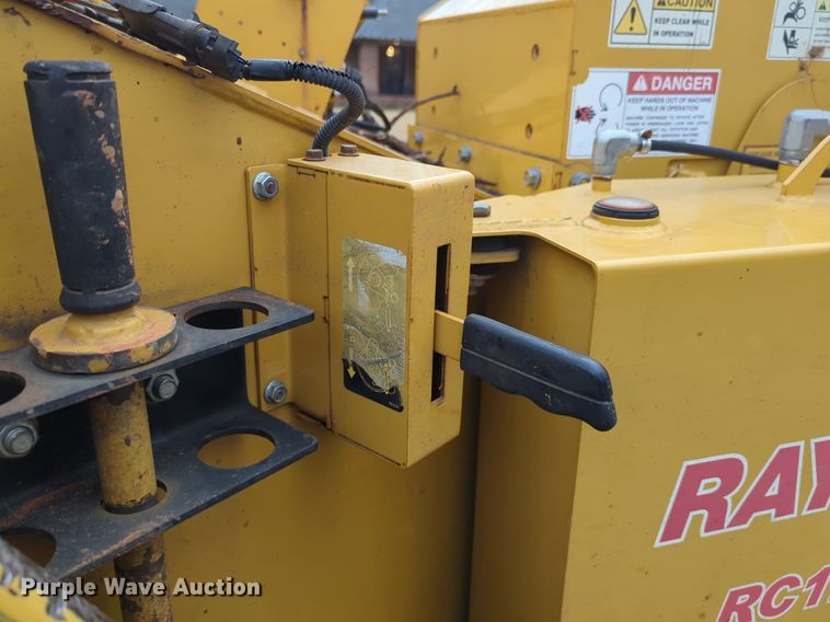 image for item LY9504 2011 Rayco RC1220  wood chipper