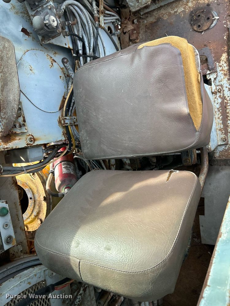 image for item NE9682 1970 American 5299  crane