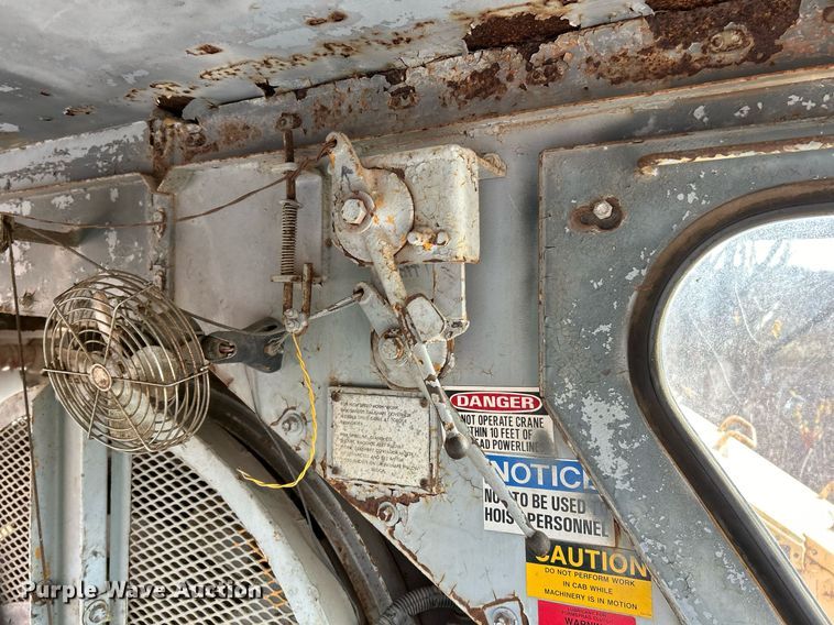 image for item NE9682 1970 American 5299  crane