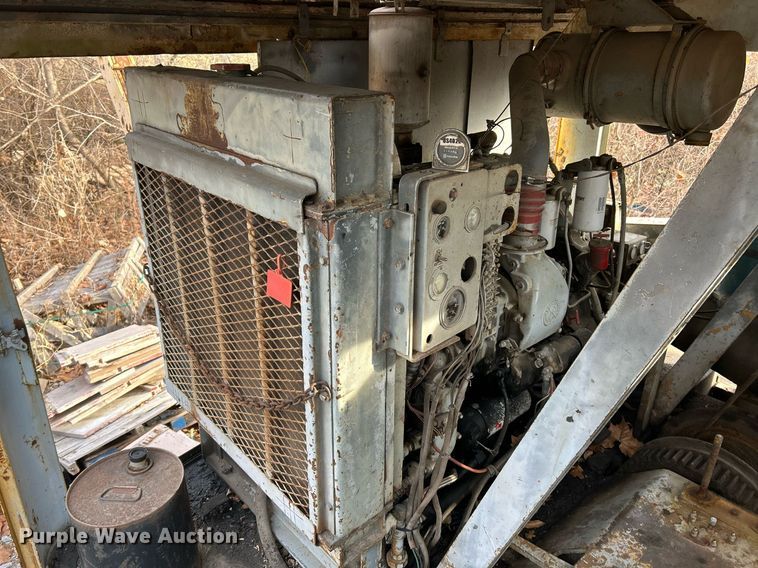 image for item NE9682 1970 American 5299  crane