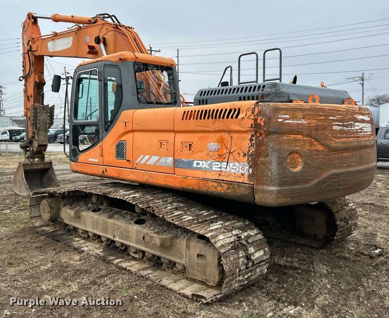 image for item NE9689 2011 Doosan DX255LC  excavator