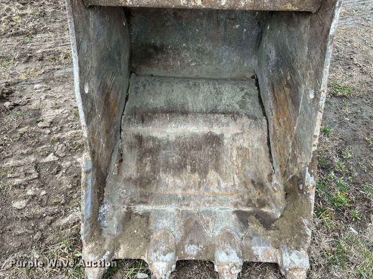 image for item NE9689 2011 Doosan DX255LC  excavator