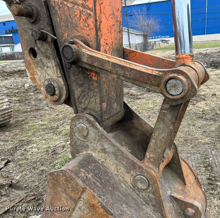 image for item NE9689 2011 Doosan DX255LC  excavator