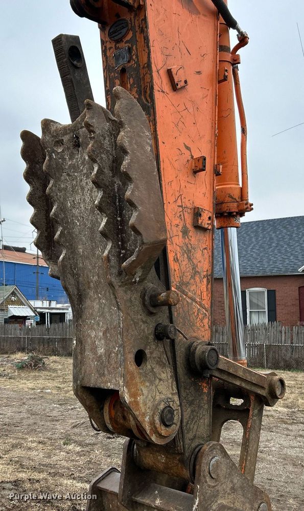 image for item NE9689 2011 Doosan DX255LC  excavator