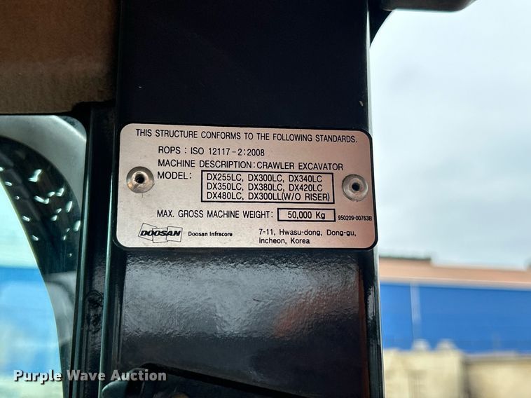 image for item NE9689 2011 Doosan DX255LC  excavator