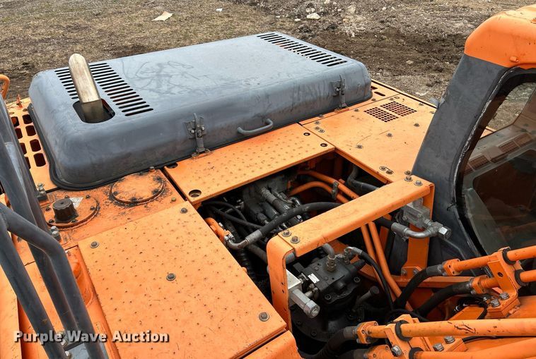 image for item NE9689 2011 Doosan DX255LC  excavator