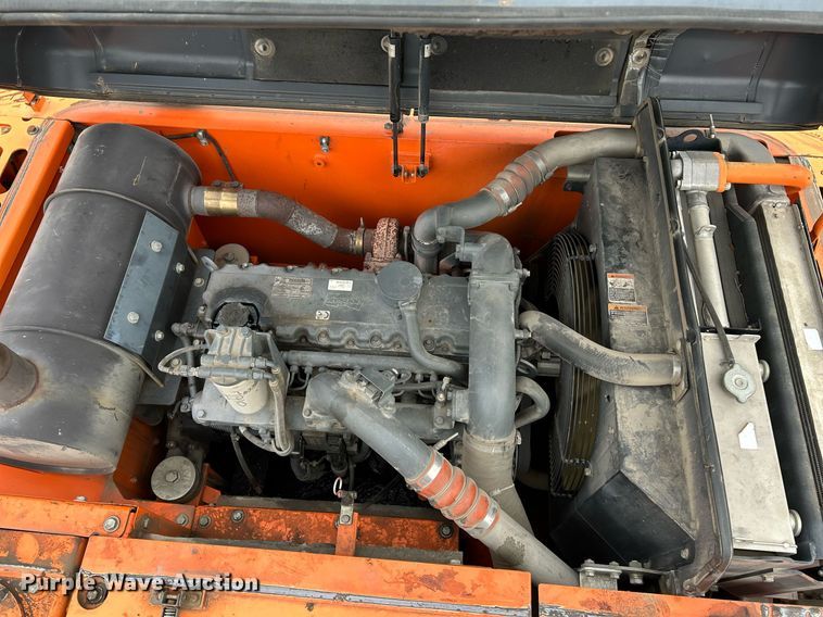 image for item NE9689 2011 Doosan DX255LC  excavator