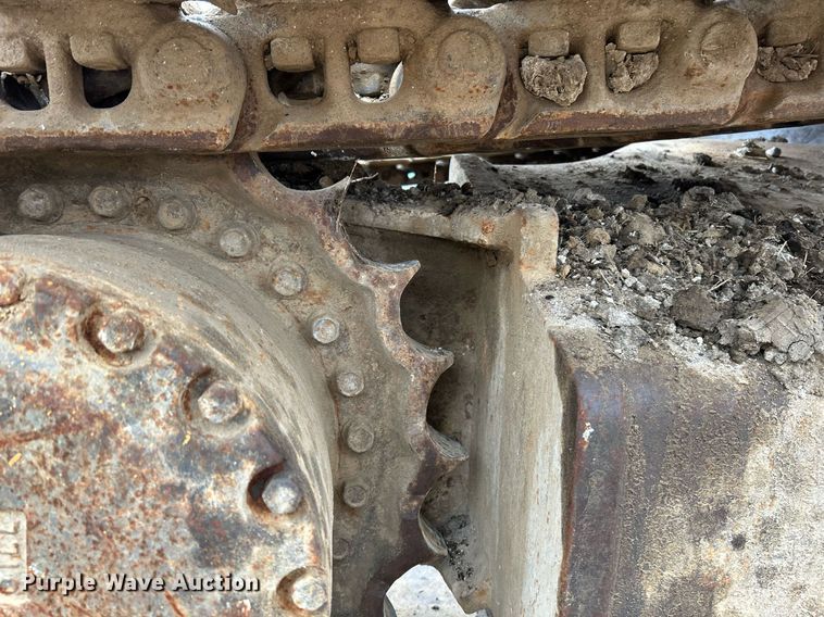 image for item NE9689 2011 Doosan DX255LC  excavator