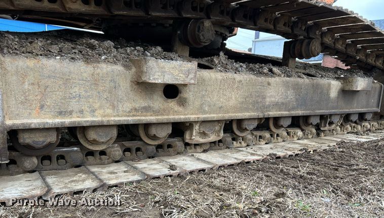 image for item NE9689 2011 Doosan DX255LC  excavator