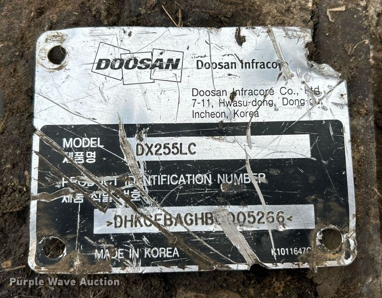 image for item NE9689 2011 Doosan DX255LC  excavator