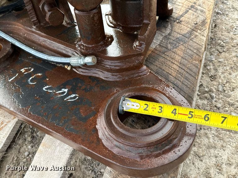 image for item NI9694 Hendrix  excavator quick coupler