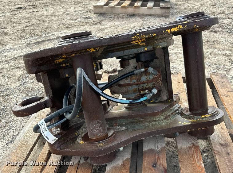 image for item NI9695 JRB  excavator quick coupler