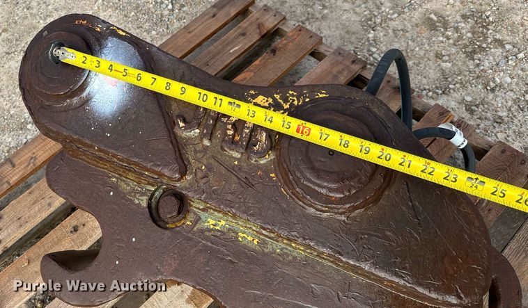 image for item NI9695 JRB  excavator quick coupler