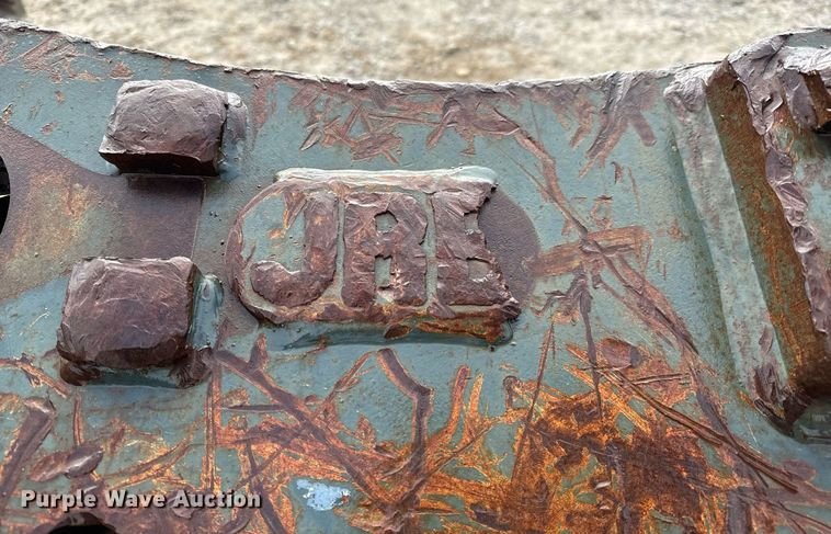 image for item NI9698 JRB PC600LC-7  excavator quick coupler