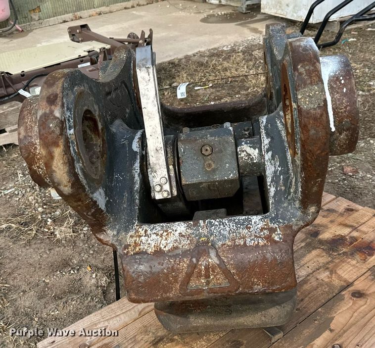 image for item NI9702 JRB  excavator quick coupler