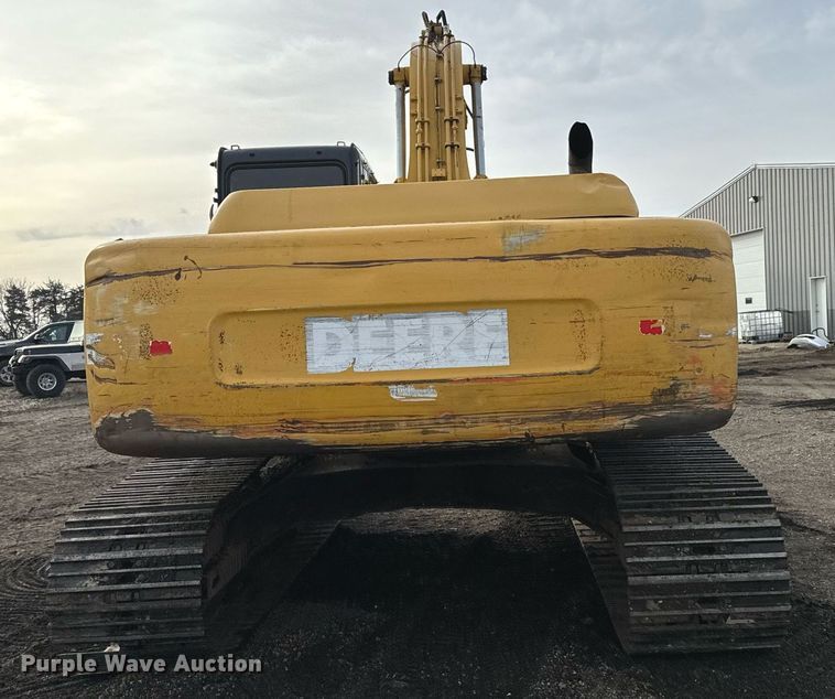 image for item NI9708 1998 John Deere 230LC  excavator
