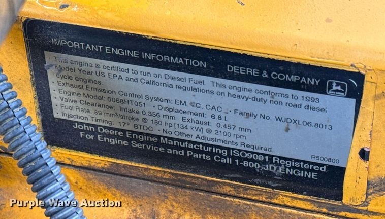 image for item NI9708 1998 John Deere 230LC  excavator
