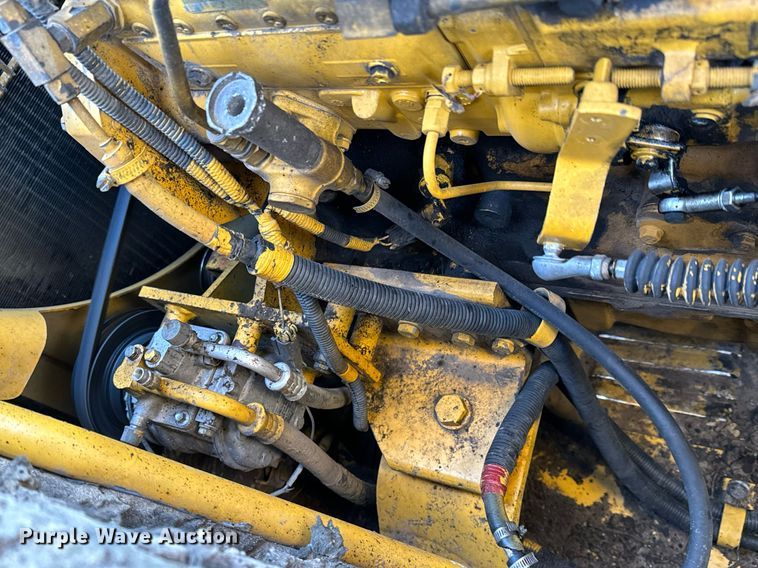 image for item NI9708 1998 John Deere 230LC  excavator