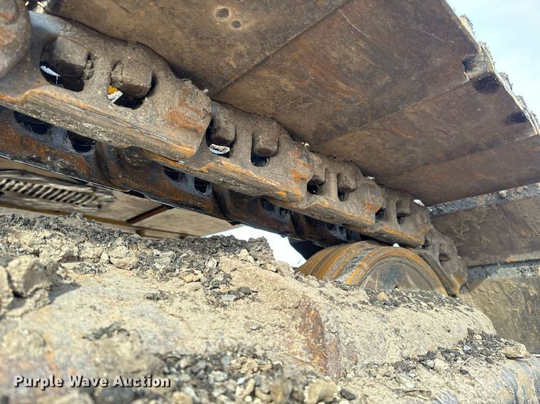 image for item NI9708 1998 John Deere 230LC  excavator