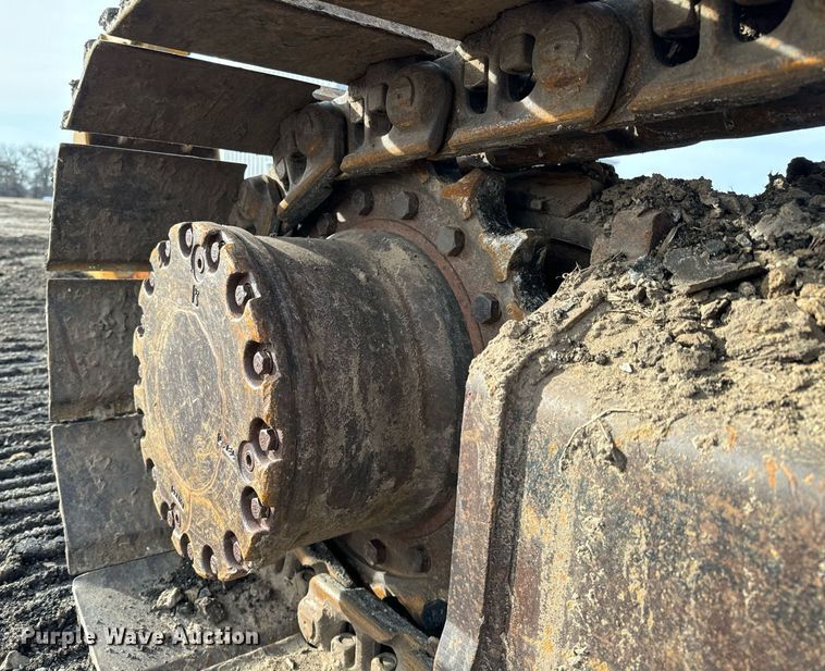 image for item NI9708 1998 John Deere 230LC  excavator