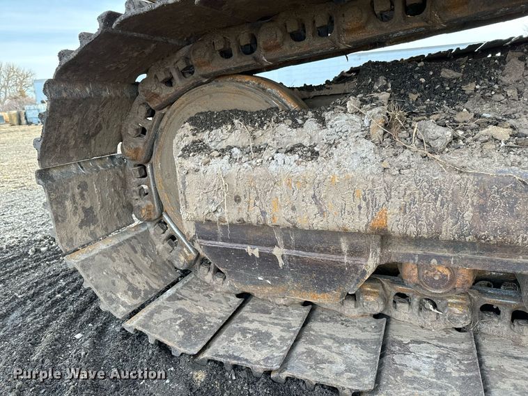 image for item NI9708 1998 John Deere 230LC  excavator