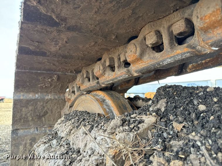 image for item NI9708 1998 John Deere 230LC  excavator