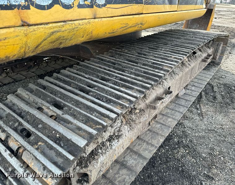 image for item NI9708 1998 John Deere 230LC  excavator