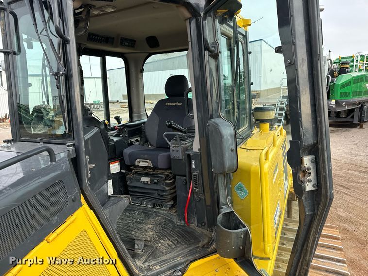 image for item NI9709 2019 Komatsu D65PXI-18  dozer