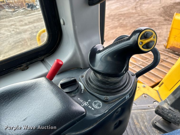 image for item NI9709 2019 Komatsu D65PXI-18  dozer