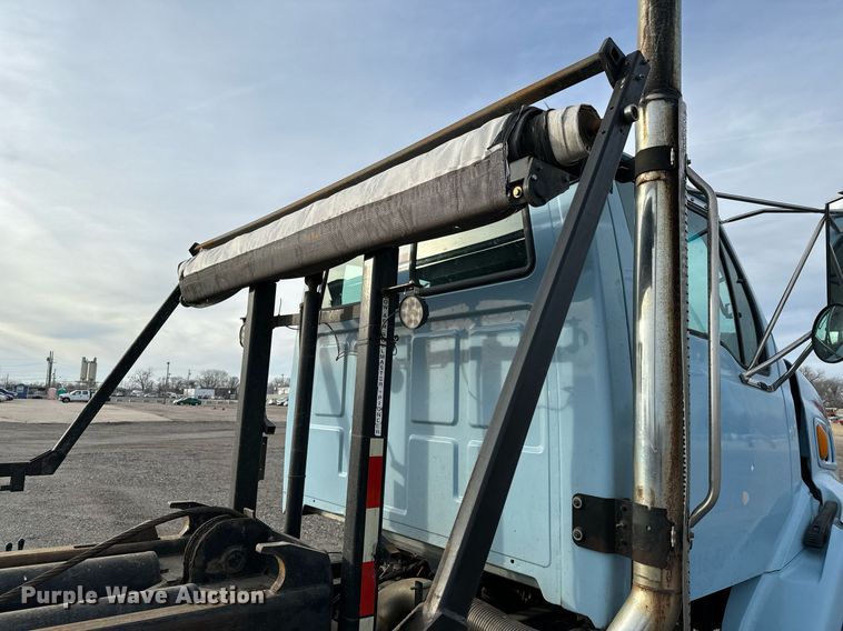 image for item NI9712 2007 Sterling L9500  roll-off container truck