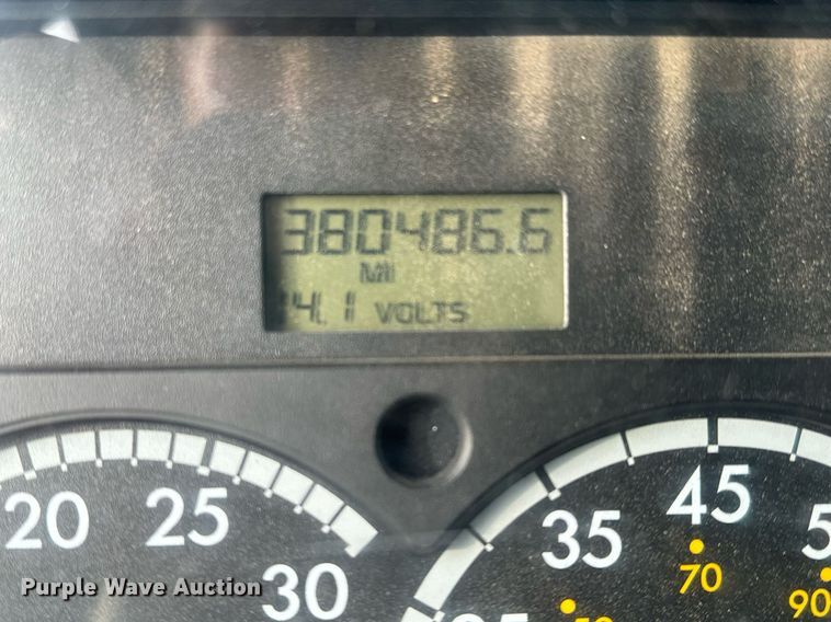 image for item NI9712 2007 Sterling L9500  roll-off container truck