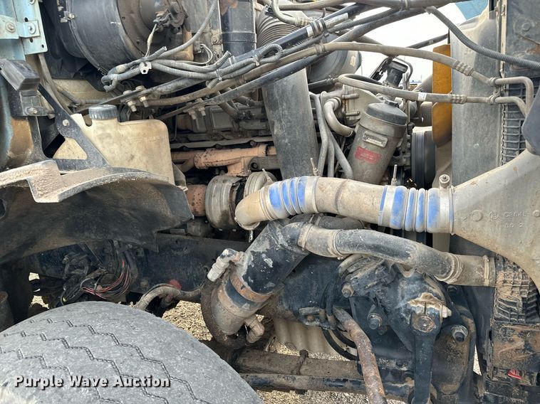 image for item NI9712 2007 Sterling L9500  roll-off container truck