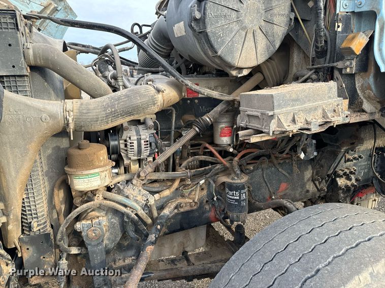 image for item NI9712 2007 Sterling L9500  roll-off container truck