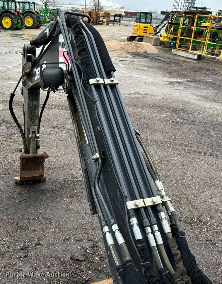 image for item NI9717 2015 John Deere 35G  mini excavator