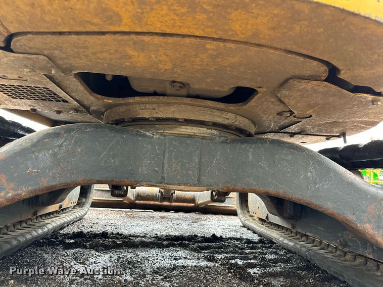 image for item NI9717 2015 John Deere 35G  mini excavator