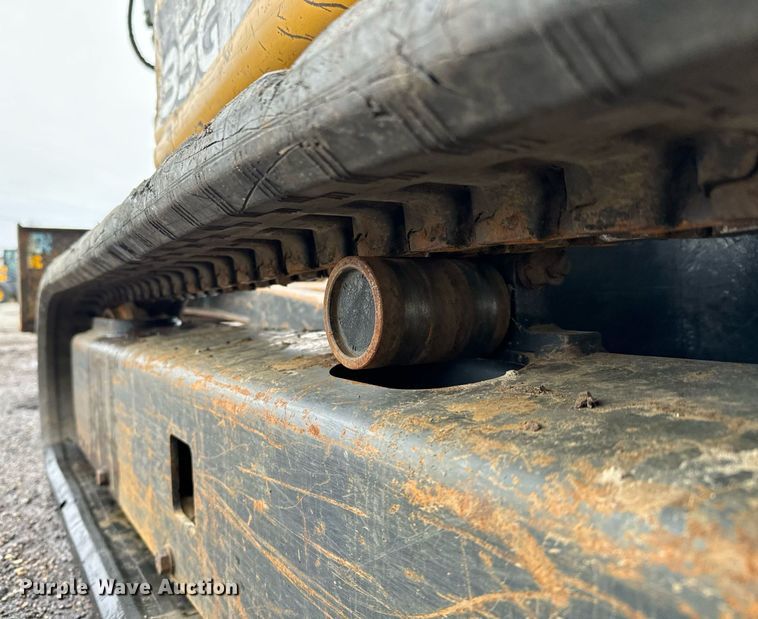 image for item NI9717 2015 John Deere 35G  mini excavator