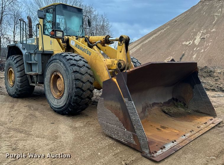 image for item NM9223 1999 Komatsu  WA450 wheel loader