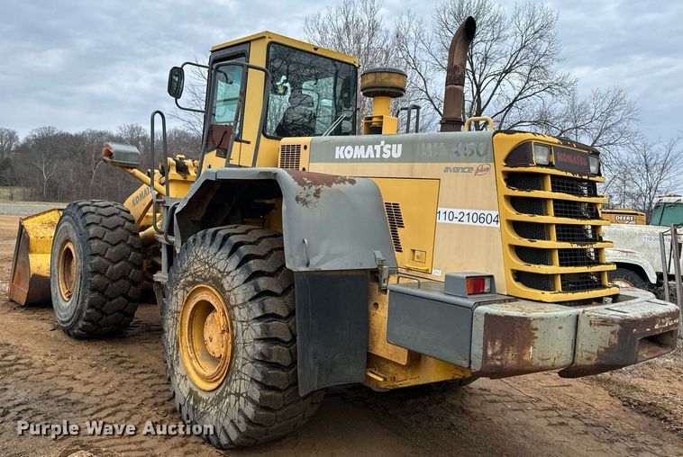 image for item NM9223 1999 Komatsu  WA450 wheel loader