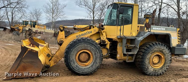 image for item NM9223 1999 Komatsu  WA450 wheel loader