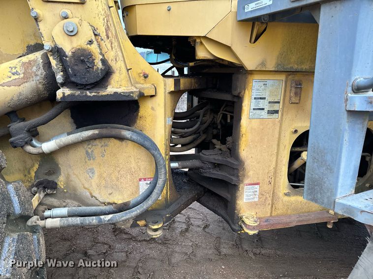 image for item NM9223 1999 Komatsu  WA450 wheel loader